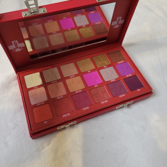 Jeffree Star Other - Jeffree Star Blood Sugar Eyeshadow Palette